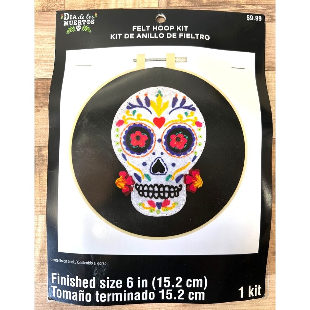 Day Of The Dead Sugar Skull Felt Embroidery Hoop Kit 6" With Floss & Instruction